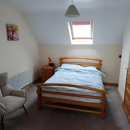 4 Bed Close To And Village Casa de Férias