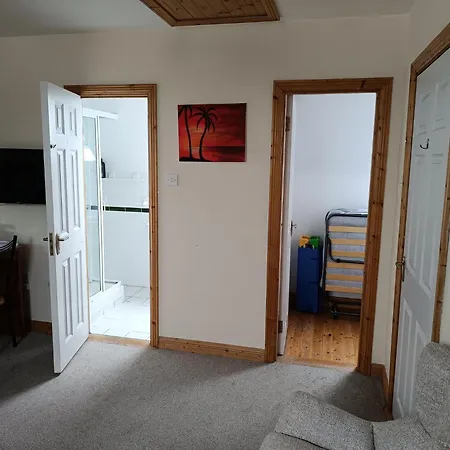 4 Bed Close To And Village Enniscrone